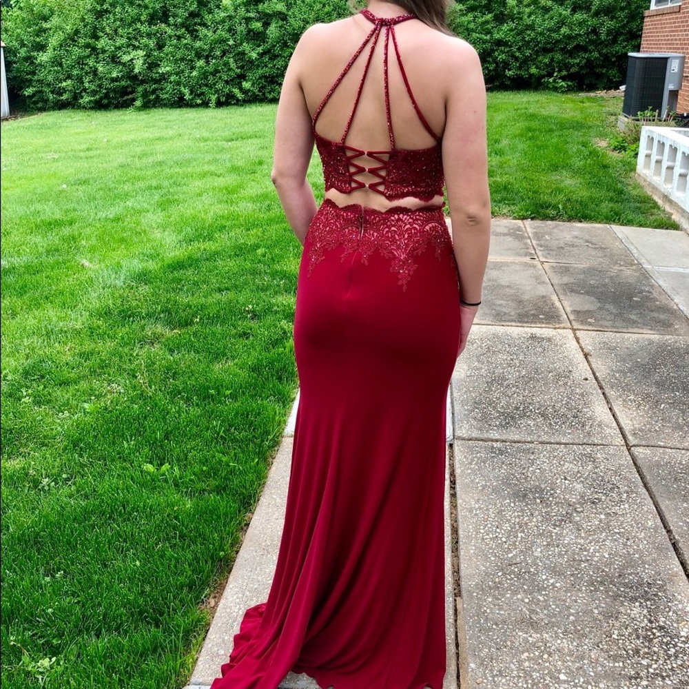 Ellie Wild Mon Cheri Red Prom Dress size 8